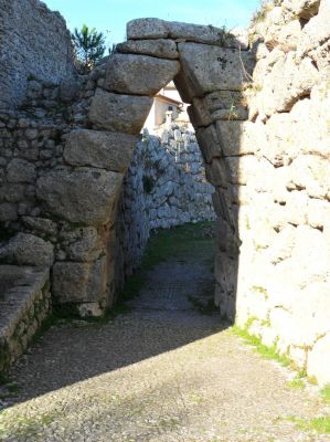 Arco di Arpino