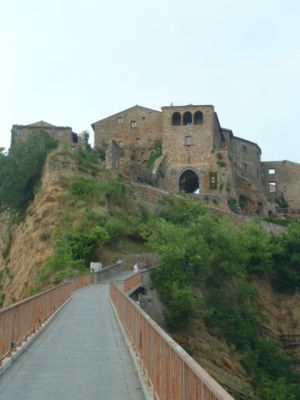 Civita di Bagnoregio -la città che muore