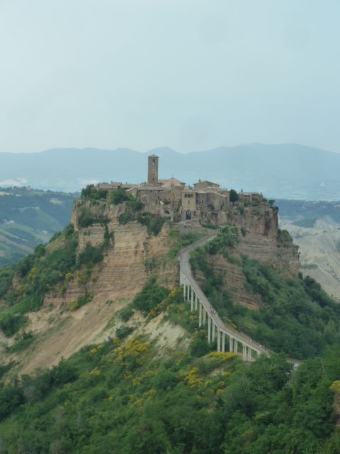 Civita di Bagnoregio -la città che muore