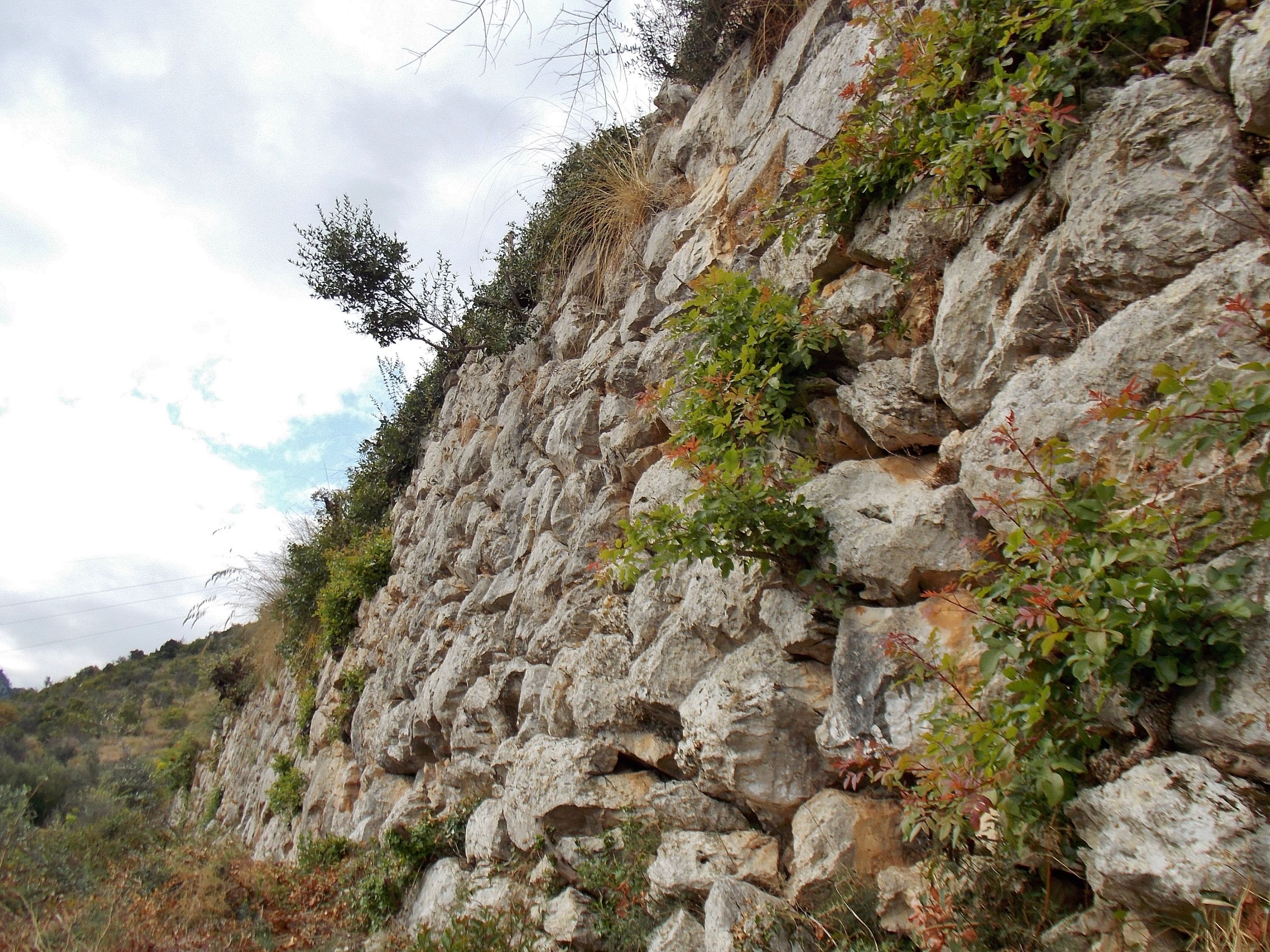 Parco Archeologico del Monte Cila. Mura Poligonali VII-IV secolo a.C.